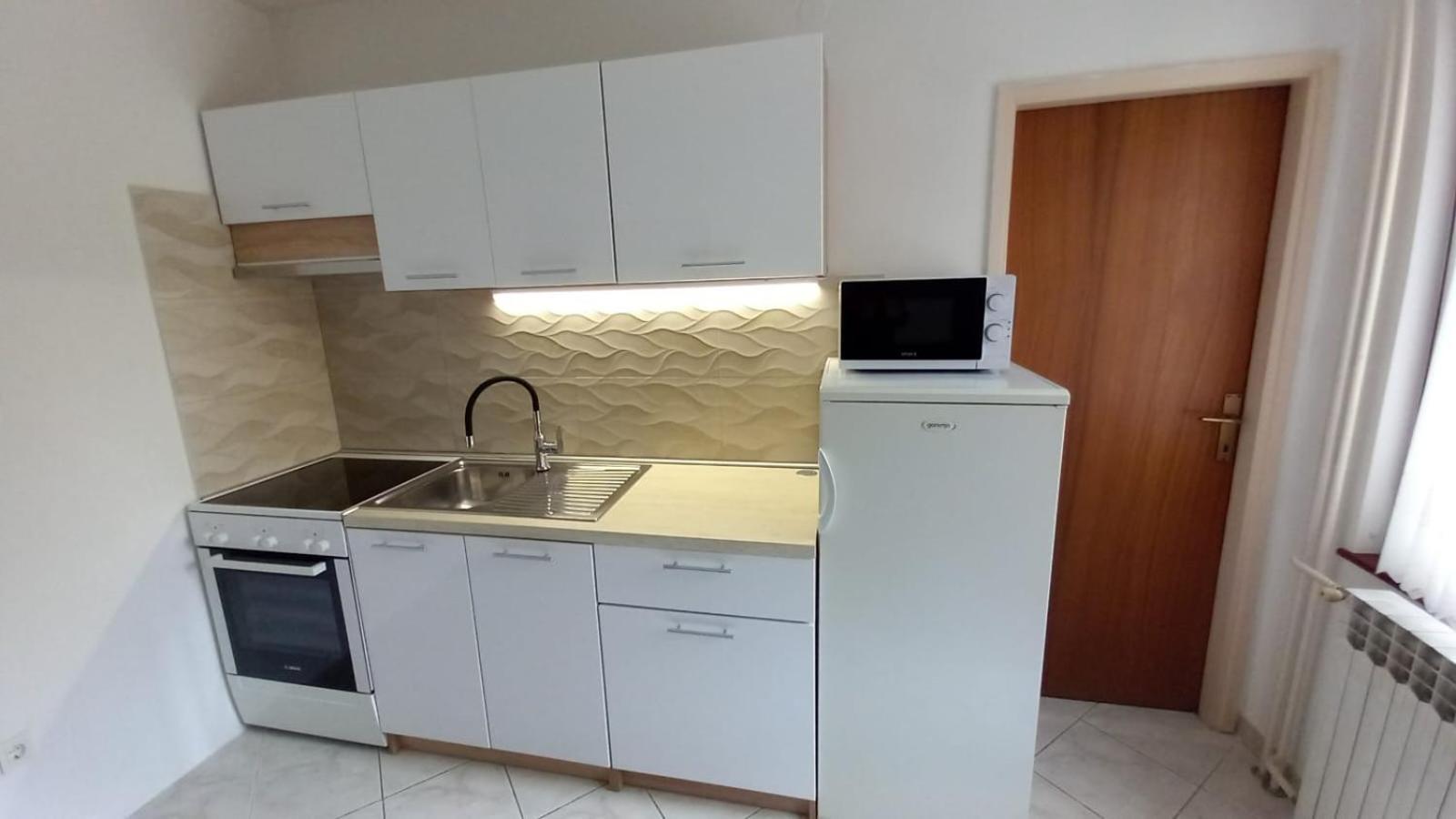 Apartment A4 Ines Near Beach Porec Bagian luar foto